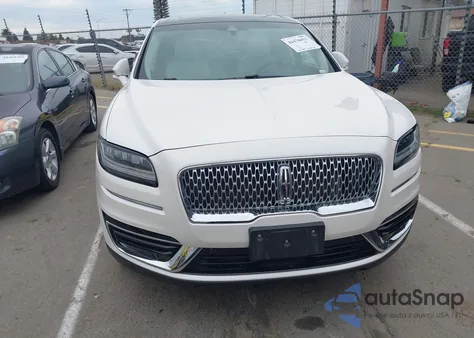 2019 Lincoln Nautilus Reserve z USA, uszkodzony, nr VIN 2LMPJ6L93KBL16213